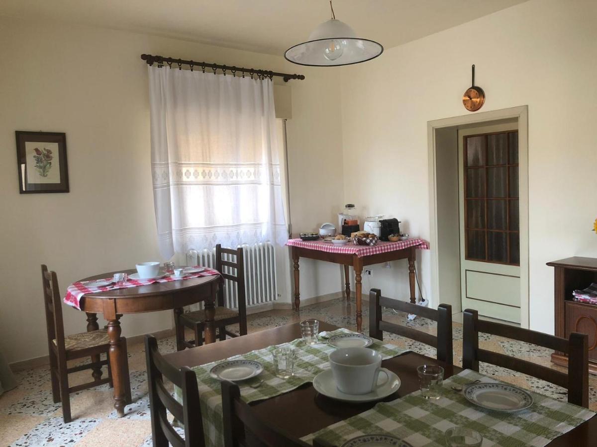Palazzo Azelio B&B Кастільйоне-дель-Лаго Екстер'єр фото